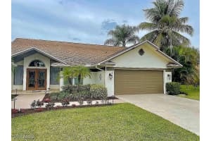 2160 Pine Woods Circle, Naples, FL 34105 Sold 06/20/25