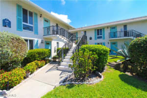 239 Palm Drive, Naples, FL 34112 - MLS#225037650