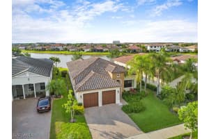 5273 Messina St, Ave Maria