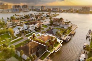 419 Pine Avenue, Naples, FL 34108 Sold 08/15/25