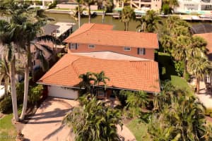 419 Pine Avenue, Naples, FL 34108 Sold 08/15/25