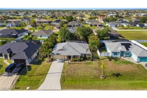 1405 10th Street, Cape Coral, FL 33993 - MLS#225037791
