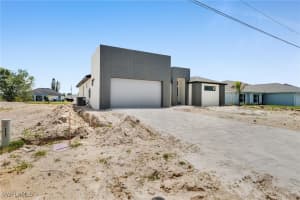 3435 8th Court, Cape Coral, FL 33914 - MLS#225037838