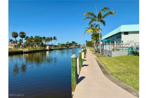 4940 Vincennes Street, Cape Coral, FL 33904 - MLS#225037856