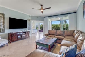 4650 Yacht Harbor Drive, Naples, FL 34112 Sold 05/15/25