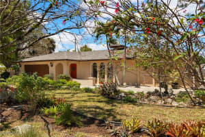 1011 El Mar Avenue, Fort Myers, FL 33919 - MLS#225037953
