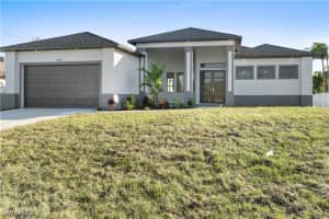 219 28th Court, Cape Coral, FL 33993 - MLS#225037988