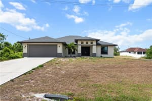 2521 14th Street, Lehigh Acres, FL 33976 Sold 07/25/25