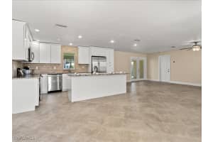 30 Hawaii Boulevard, Naples, FL 34112 Sold 06/25/25