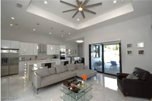 121 10th Avenue, Cape Coral, FL 33993 - MLS#225038057