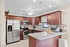 813 6th Court, Cape Coral, FL 33991 Sold 05/05/25