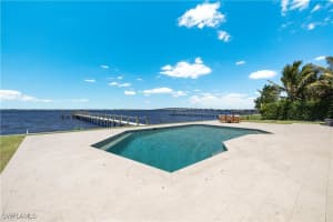 8451 Casa Del Rio Lane, Fort Myers, FL 33919 - MLS#225038187