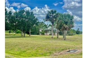 210 North Avenue, Lehigh Acres, FL 33936 Sold 05/15/25