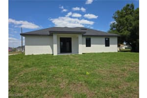 5327 Beauty Street, Lehigh Acres, FL 33971 - MLS#225038258