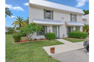 151 Cypress Way E E101, Naples