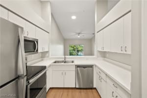 9200 Highland Woods Boulevard, Bonita Springs, FL 34135 - MLS#225038334