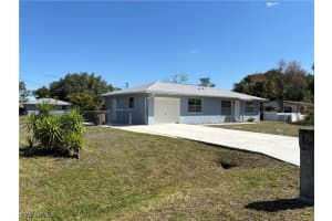 13802 Fourth St, Fort Myers