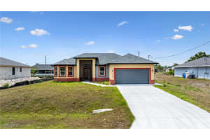 4909 Berryman Street, Lehigh Acres, FL 33971 - MLS#225038439