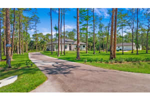 4137 10th Avenue, Naples, FL 34117 Sold 05/23/25