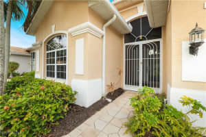 317 Harvard Lane, Naples, FL 34104 - MLS#225038487