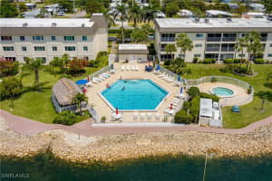 1010 Manatee Road, Naples, FL 34114 - MLS#225038497