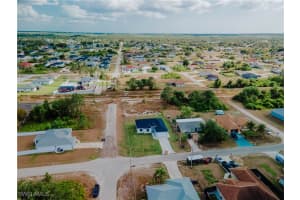 3301 30th Street, Lehigh Acres, FL 33976 Sold 12/03/25