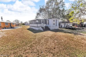 268 Mamie Street, Chokoloskee, FL 34138 Sold 07/28/25