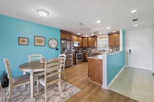 1006 Se 46th St 2b, Cape Coral