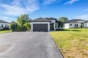 218 22nd Avenue, Naples, FL 34120 - MLS#225038551