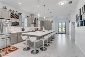 218 22nd Avenue, Naples, FL 34120 - MLS#225038551