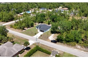 1103 East 7th St, Lehigh Acres, FL 33972 - MLS#225038583