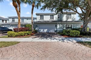 14705 Sutherland Ave 102, Naples