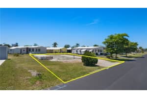 4689 Fiji Lane, Bonita Springs, FL 34134 - MLS#225038637