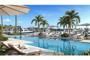 3300 Gulf Shore Blvd N 508 Naples, FL 34103. - Off Market