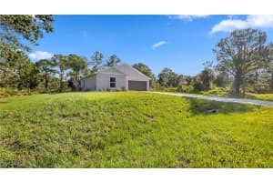 1039 Belmont Street, Lehigh Acres, FL 33974 - MLS#225038710