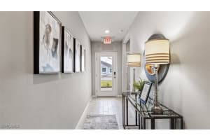 5135 OXFORD POINT Drive, Fort Myers, FL 33905 Sold 07/17/25