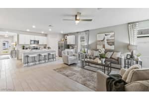5135 OXFORD POINT Drive, Fort Myers, FL 33905 Sold 07/17/25