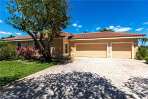 15420 Greenock Lane, Fort Myers, FL 33912 - MLS#225038862