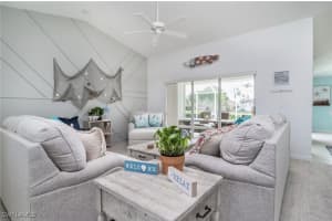 205 Sand Hill Street, Marco Island, FL 34145 - MLS#225038997