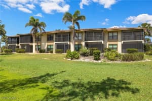 16805 Davis Rd 123, Fort Myers