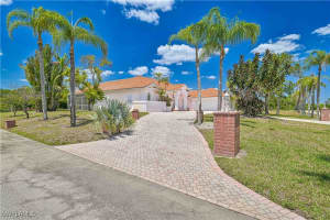 12280 Soria Lane, Bonita Springs, FL 34135 - MLS#225039098