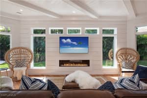 700 Rudder Rd, Naples