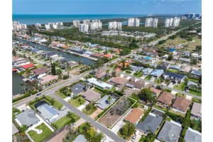 513 108th Avenue, Naples, FL 34108 Sold 05/15/25