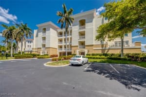 11110 Harbour Yacht Court, Fort Myers, FL 33908 Sold 07/14/25