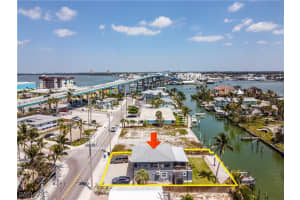 340 Crescent Street, Fort Myers Beach, FL 33931 - MLS#225039184