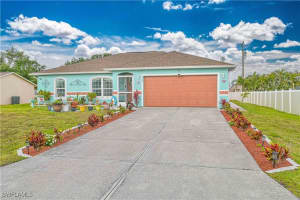 1902 2nd Place, Cape Coral, FL 33993 - MLS#225039212