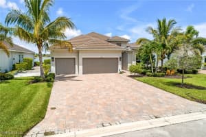 13504 Blue Bay Circle, Fort Myers, FL 33913 - MLS#225039255