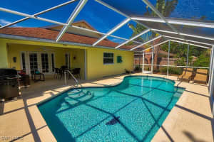793 97th Avenue, Naples, FL 34108 - MLS#225039278