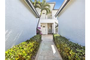 2110 Cay Lagoon Drive, Naples, FL 34109 - MLS#225039286