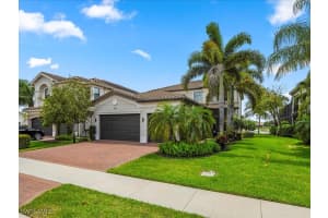 4123 Aspen Chase Drive, Naples, FL 34119 Sold 09/03/25